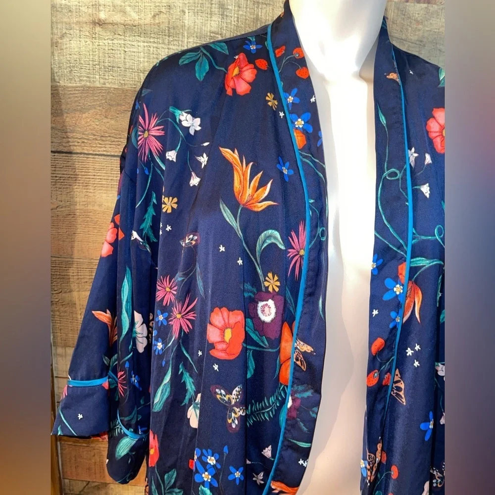 🍸🥂Room Service Drink Champagne Floral Kimono Robe